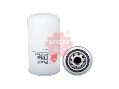 FILTRO DE COMBUSTIBLE VOLVO 795210 , GM : 8423132 FC-7901 | P554347 FF216 BF971 24347 | SAKURA FILTER